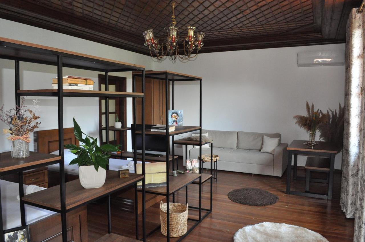 Timber Guest House Berat Ngoại thất bức ảnh