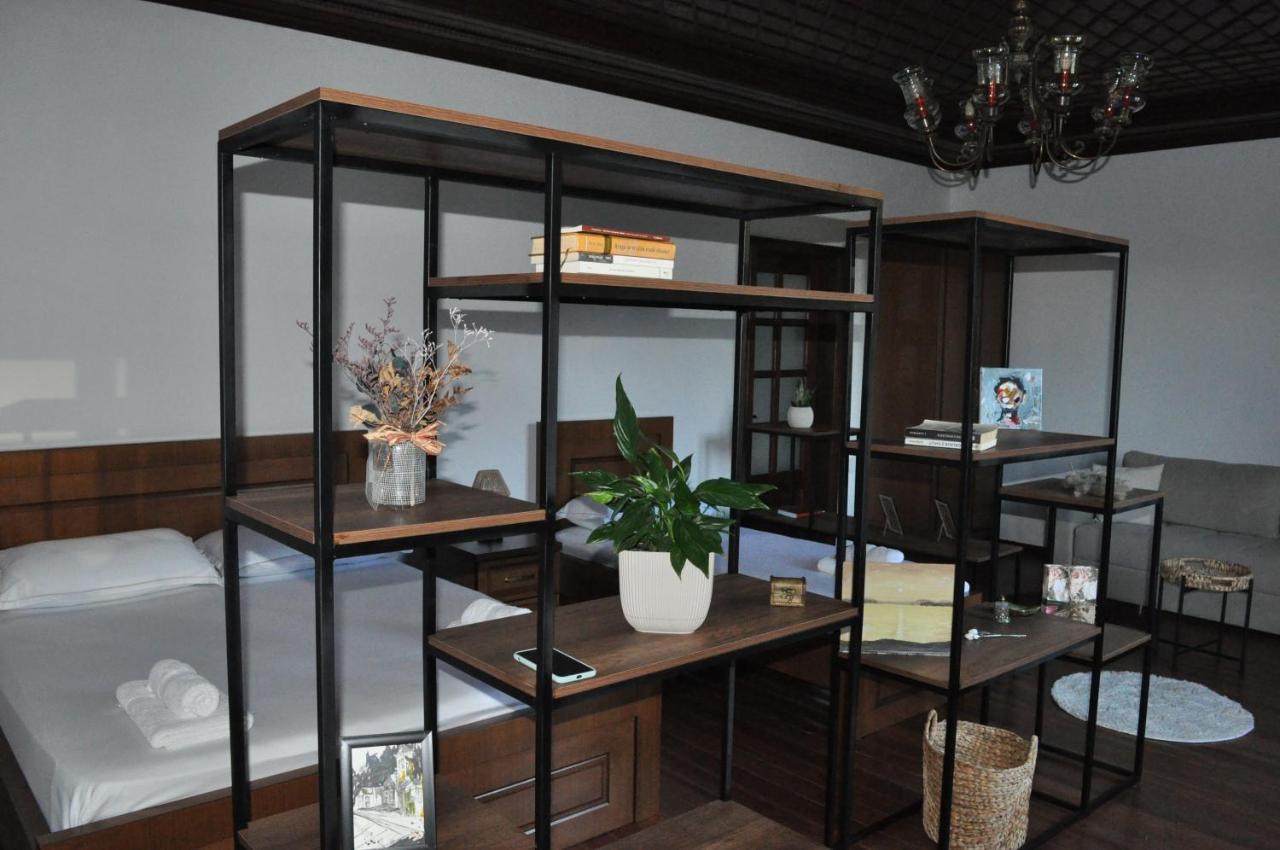 Timber Guest House Berat Ngoại thất bức ảnh